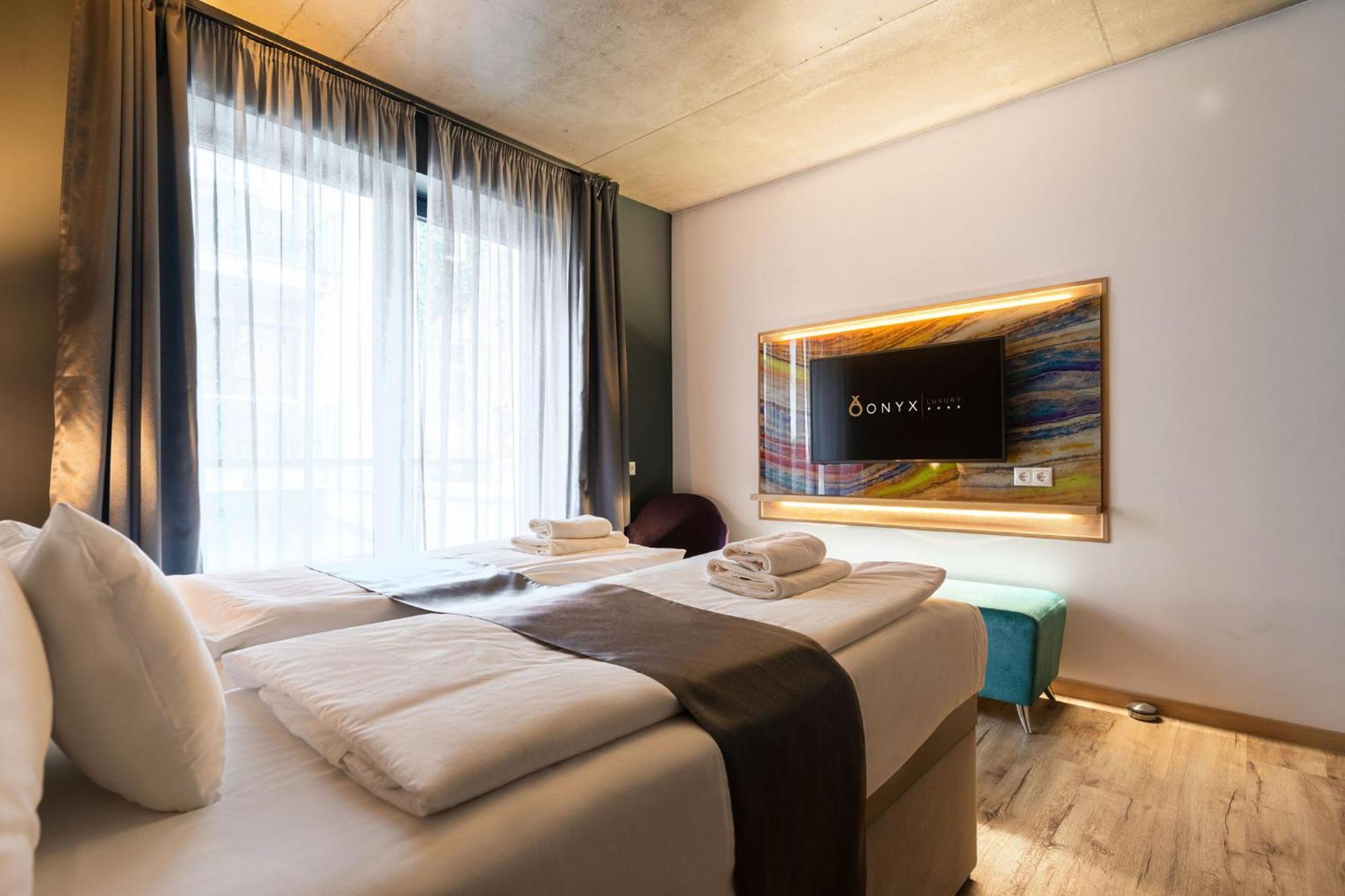 Onyx Luxury Budapest Luaran gambar